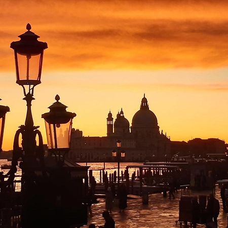 Casa Margherita Accademia Apartment Venice Luaran gambar