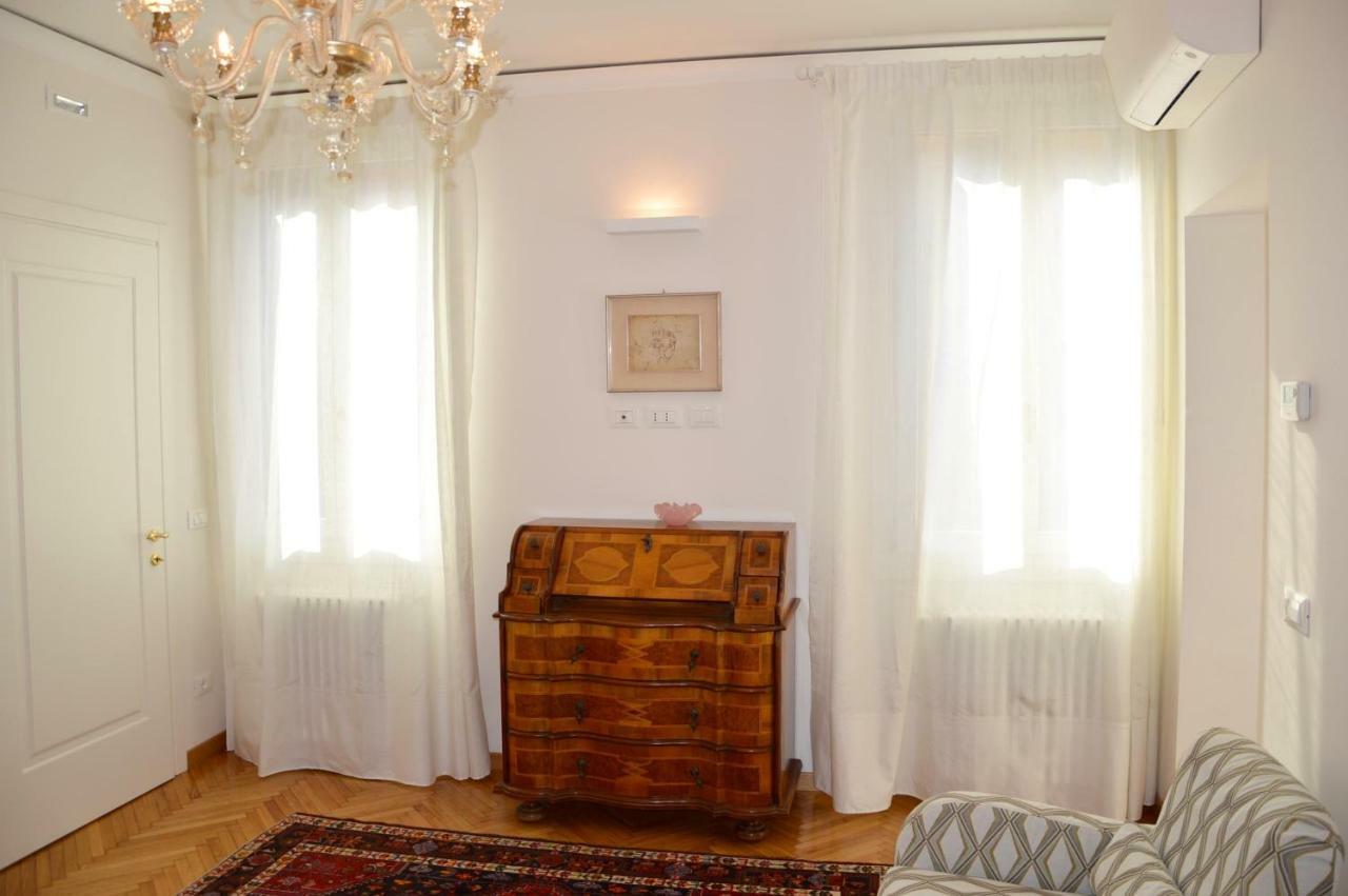 Casa Margherita Accademia Apartment Venice Luaran gambar