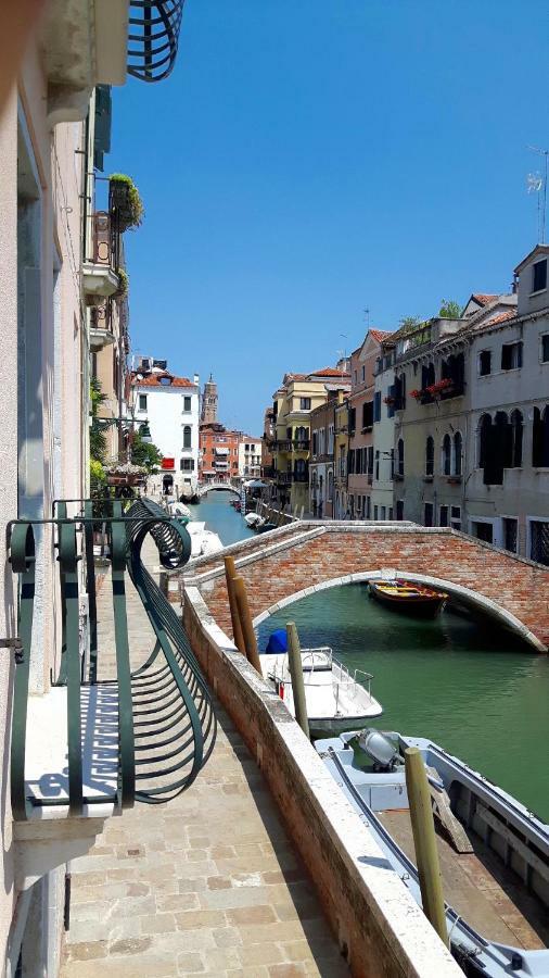 Casa Margherita Accademia Apartment Venice Luaran gambar